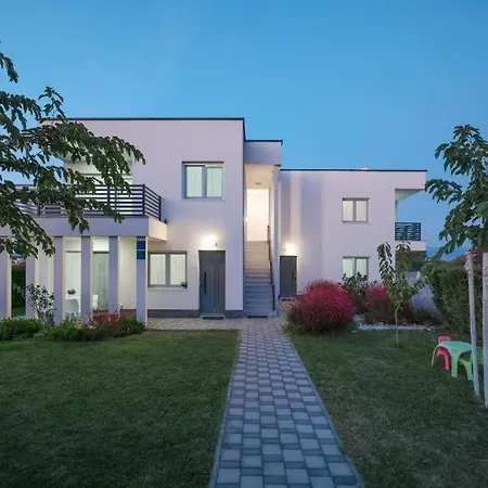 Family Friendly House With A Swimming Pool Zaton, Zadar - 25465 Zaton (Zadar)