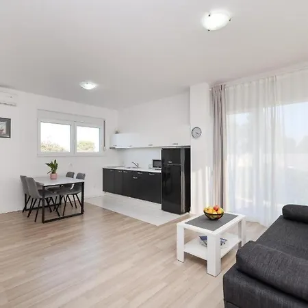 Vakantiehuis Family Friendly House With A Swimming Pool Zaton, Zadar - 25465